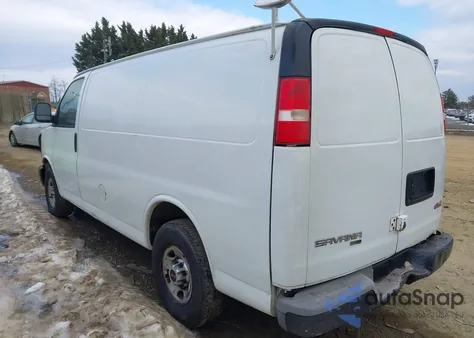 2011 GMC Savana 2500 Work Van z USA, uszkodzony, nr VIN 1GTW7FCAXB1185829